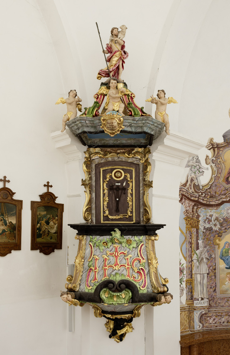 The pulpit in Brezovica (Croatian Conservation Institute Photo Archive, photo by Goran Tomljenović, 2018)