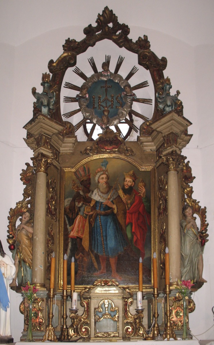 The high altar before conservation (photo by Martina Ožanić, 2010)