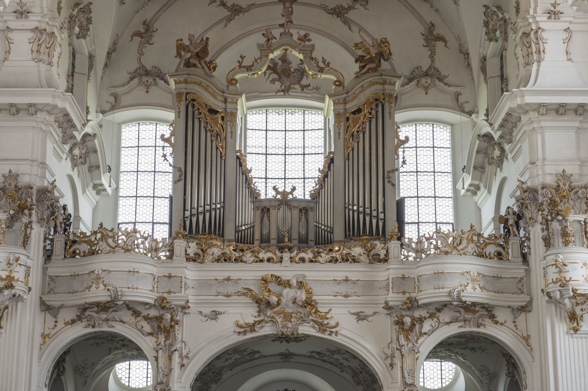 The organ in the parishchurch Assumption of Mary, Dießen photo Bavarian State Department of Monuments and Sites Michael Forstner 08.2017