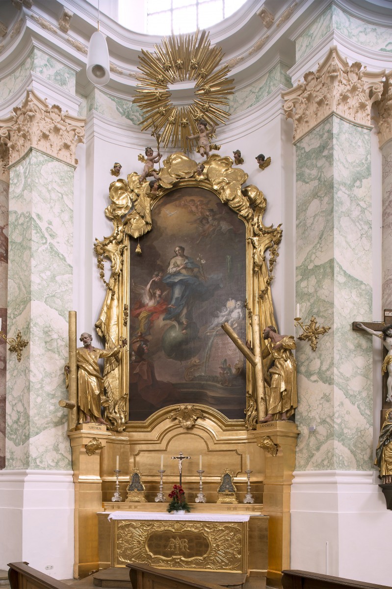 Diagonal altar St Mary of the catholic parish church, former court-,knightsorder- and archbrotherhood church of St Michael in Munich, Berg-am-Laim