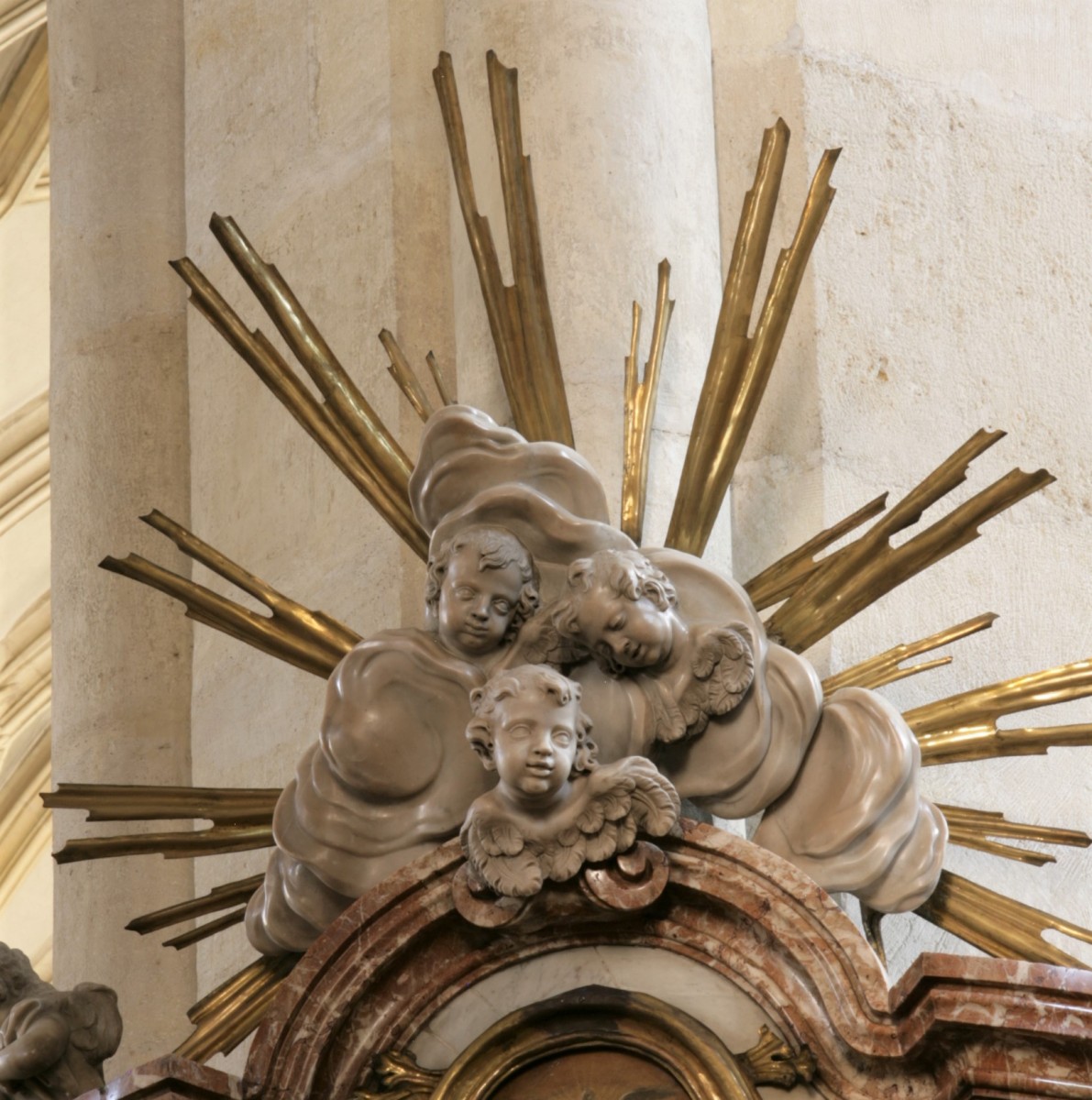 Cloudscape with winged putto-heads, altar of St Aloysius, Cathedral Graz (photo by Diocesan Museum Graz, 2014)