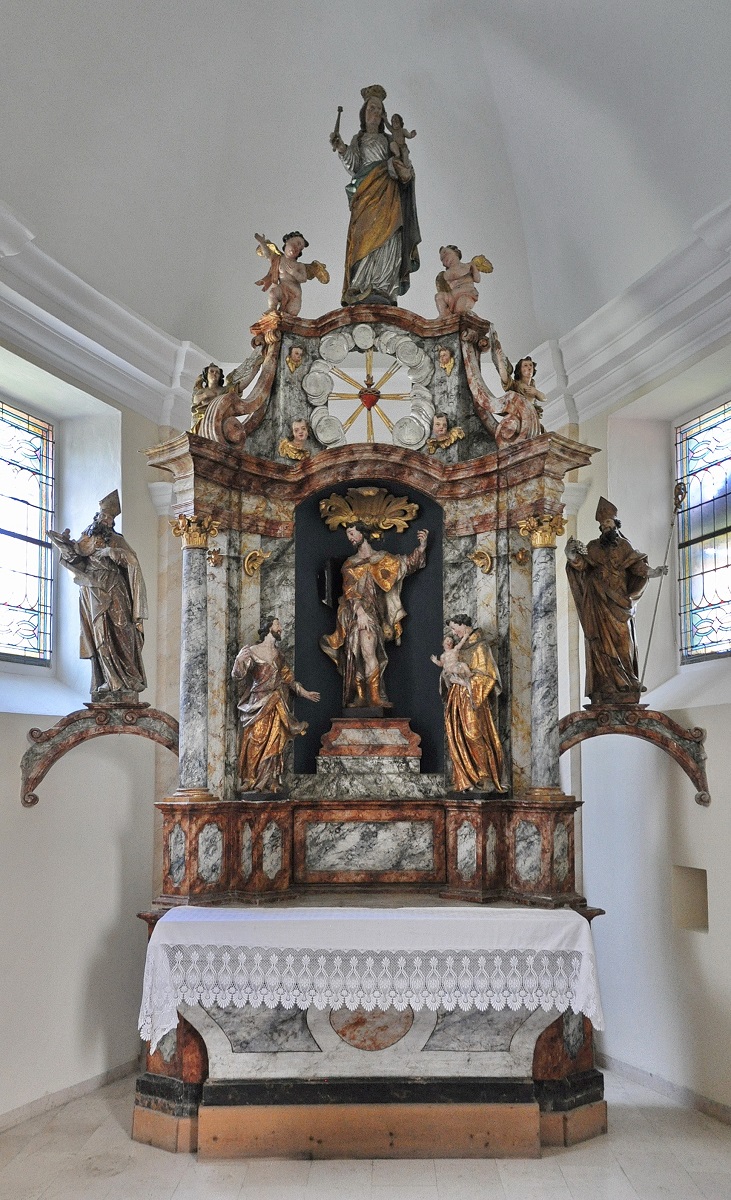 The side altar of St Roch in the Parish Church of St Vitus in Videm pri Ptuju (photo by Valentina Pavlič, 2018)