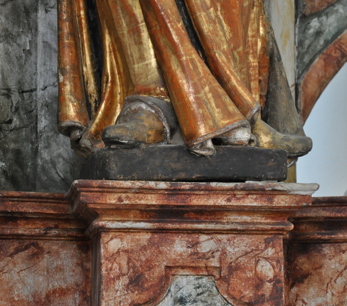 The sculpture of St Anthony of Padua, detail (photo by Valentina Pavlič, 2018)