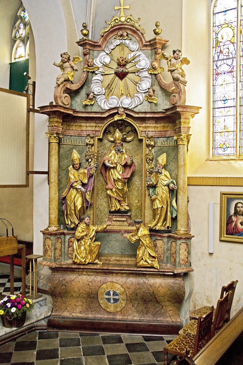 The right side altar of St Nicholas in Jarenina (Institute for the Protection of Cultural Heritage of Slovenia, photo by Valentin Benedik, 2018)