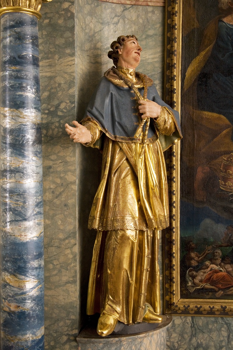 The sculpture of St Charles Borromeo (Institute for the Protection of Cultural Heritage of Slovenia, photo by Valentin Benedik, 2018)